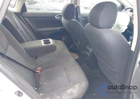 2014 Nissan Sentra Sr z USA, uszkodzony, nr VIN 3N1AB7AP4EL632595